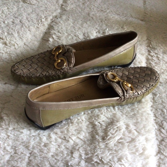 Robert Zur Women’s Perlata Olive Patent and True Glove Leather Loafers - Picture 3 of 14